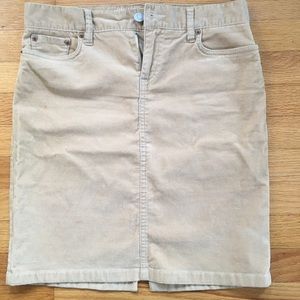 old navy khaki skirt